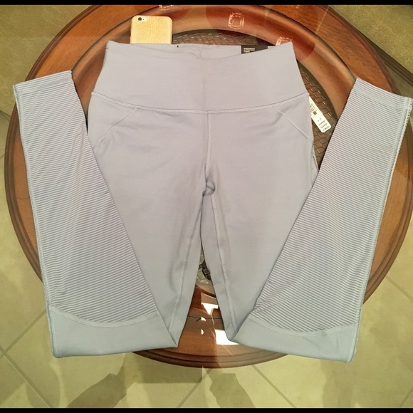 ❤️Knockout By Victoria Sport Tight ❤️ - Picture 2 of 5